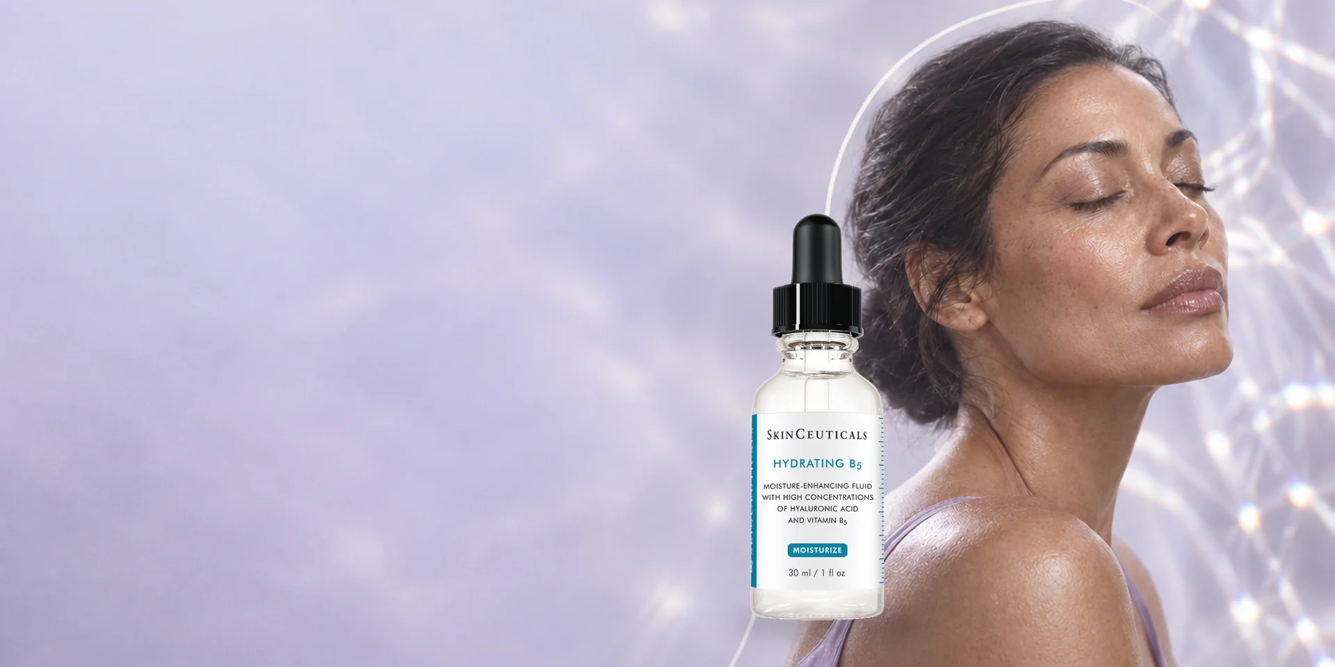 Hydrating B5 de 30 ml en una composición lavanda. Modelo generada con IA, no un resultado clínico.